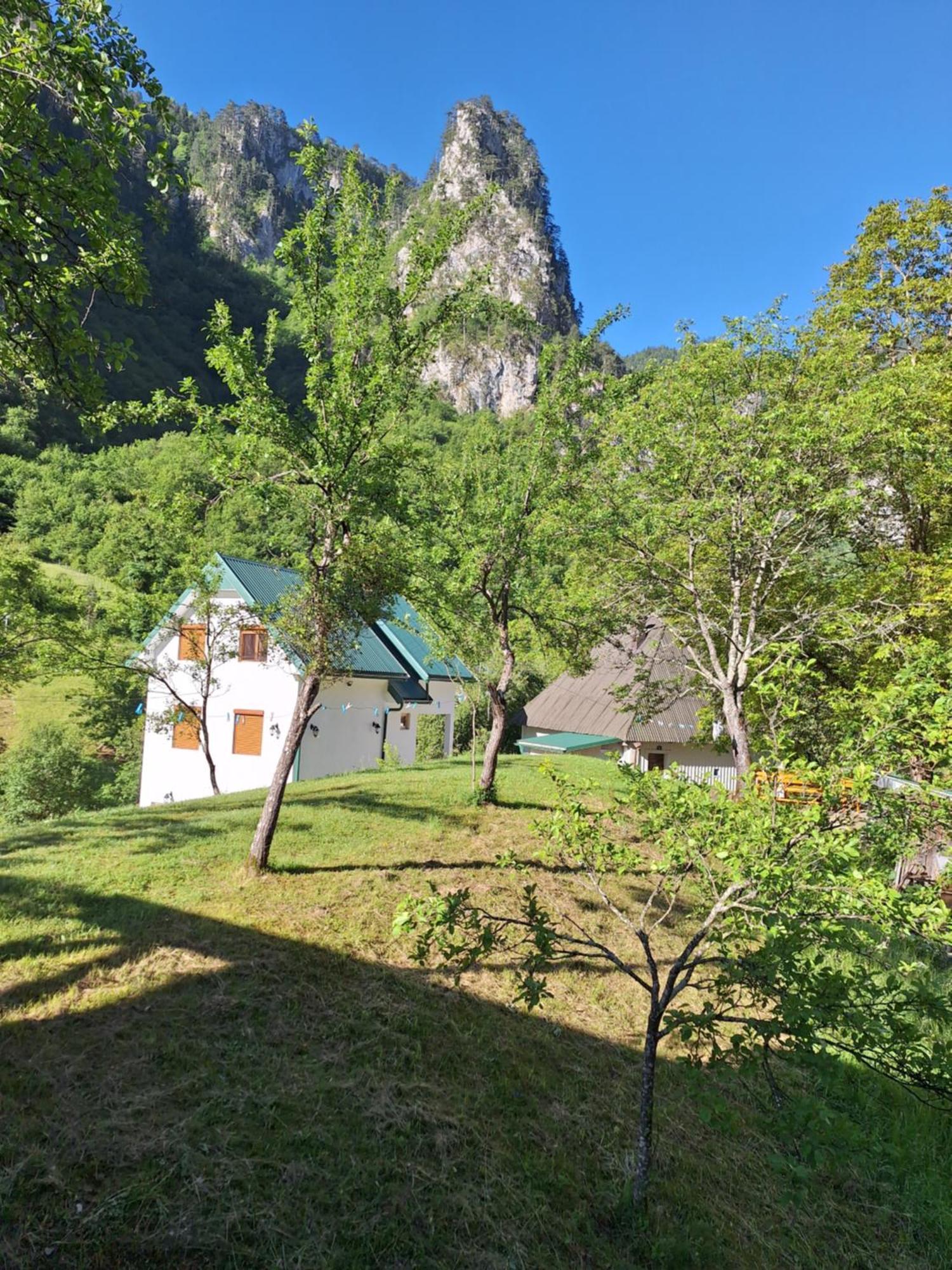 Vila Montana Dobrilovina Exterior foto