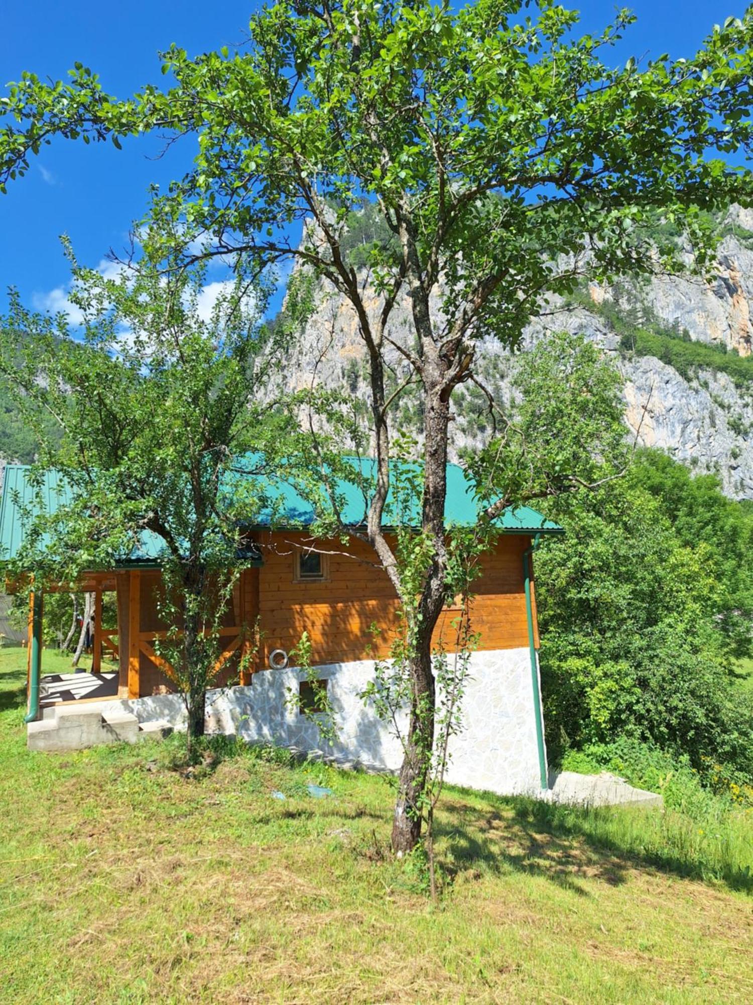Vila Montana Dobrilovina Exterior foto